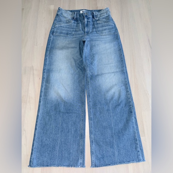 PAIGE “Anessa 31” Raw Hem Viva Light Blue Like New Size 29 - Picture 3 of 12